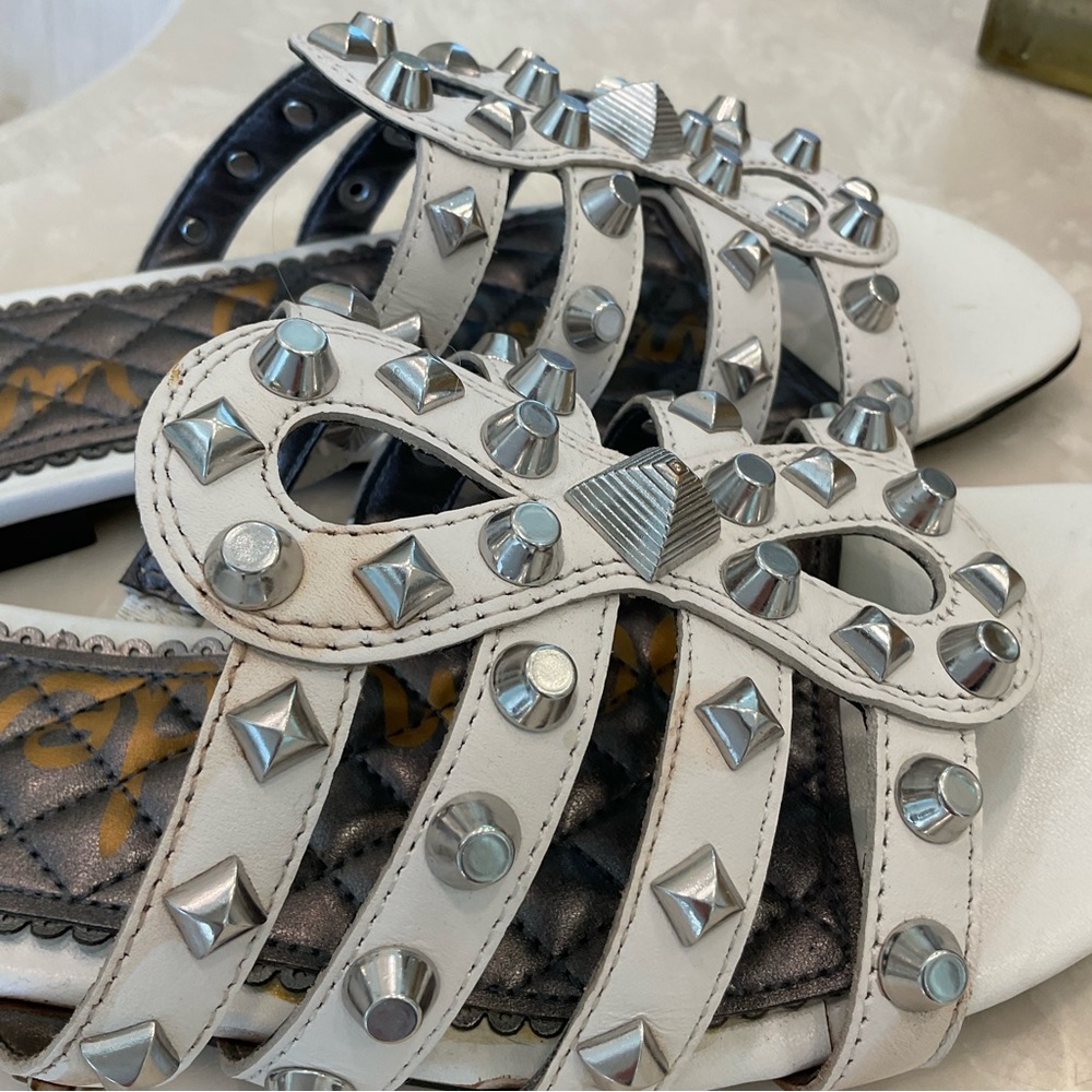 Sam Edelman Beatris studded slide sandals, size 8, white leather, silver studs - Picture 10 of 12